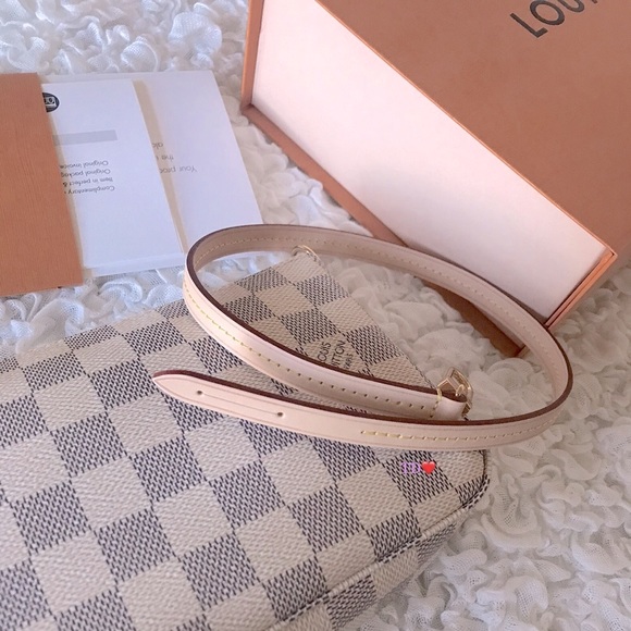 🎁LOuis Vuitton Pochette Accessoires Damier Azur NM - Picture 10 of 14